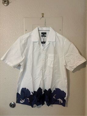 Ted Baker White Short-Sleeve Button-Down Shirt with Navy Floral Hem